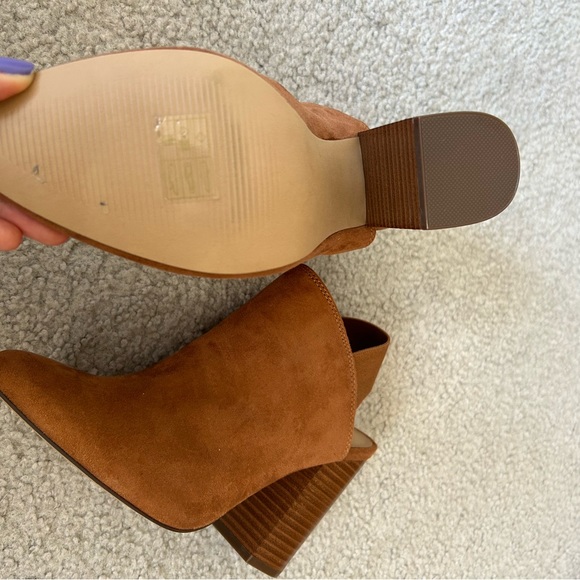 New Call it spring shoes - brown booted heels (size 7) - Picture 3 of 7